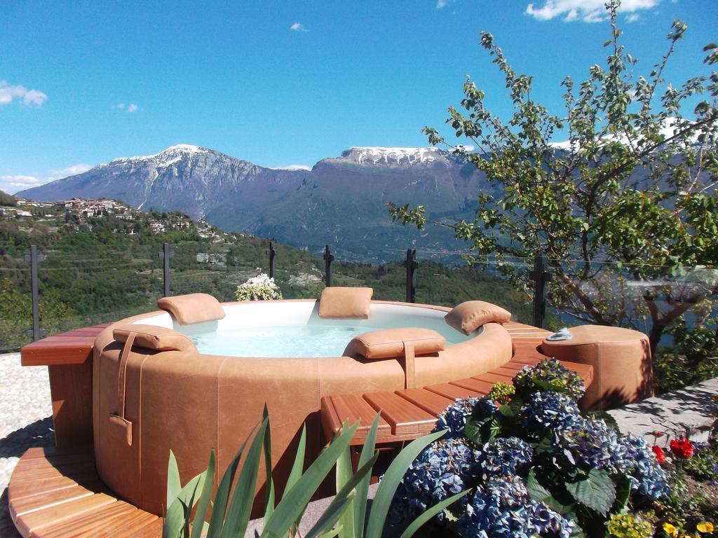 Agriturismo La Zangola Tremosine 外观 照片
